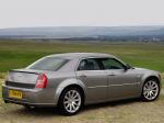 Chrysler 300C SRT8 2004 года (UK)